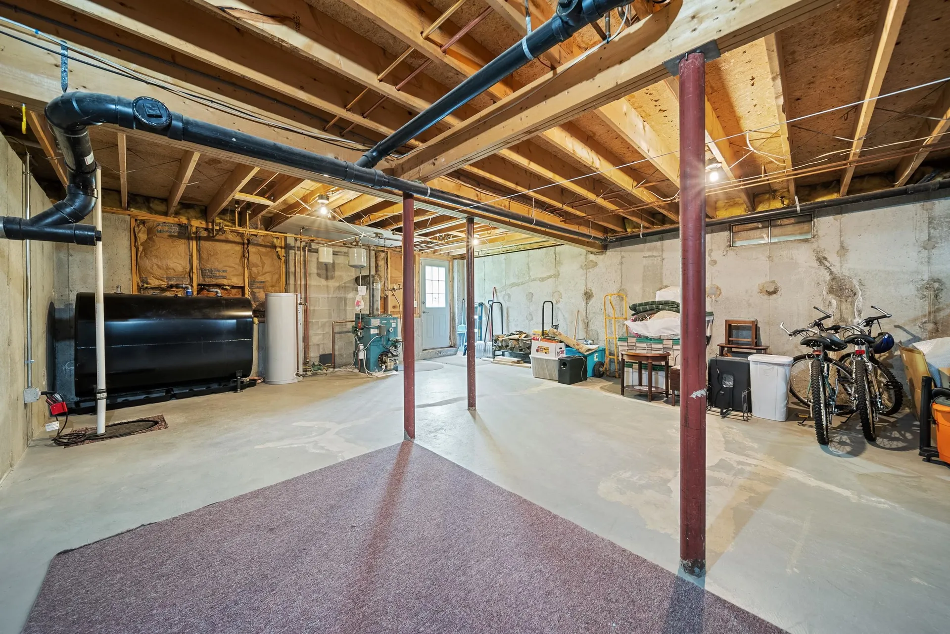 7 Modean Drive Derry NH 03038