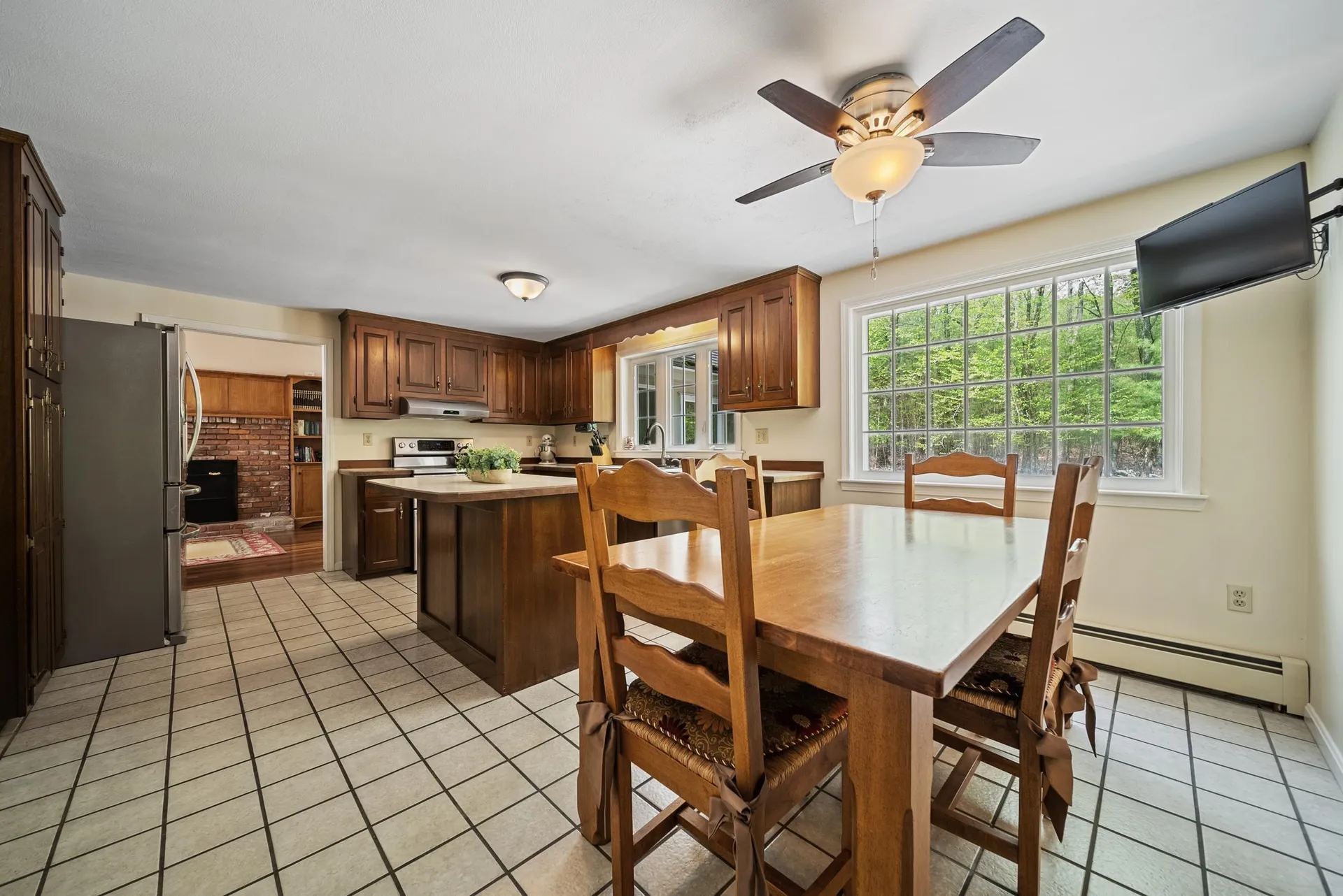 7 Modean Drive Derry NH 03038