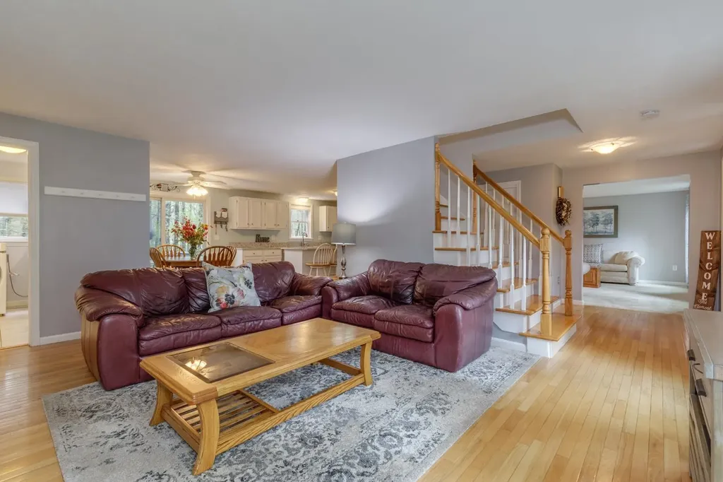 4 Muscovy Drive Litchfield NH 03052