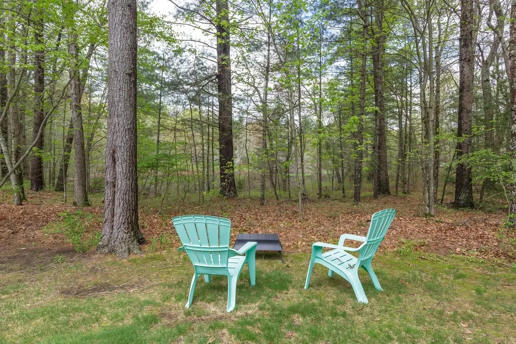 4 Muscovy Drive Litchfield NH 03052