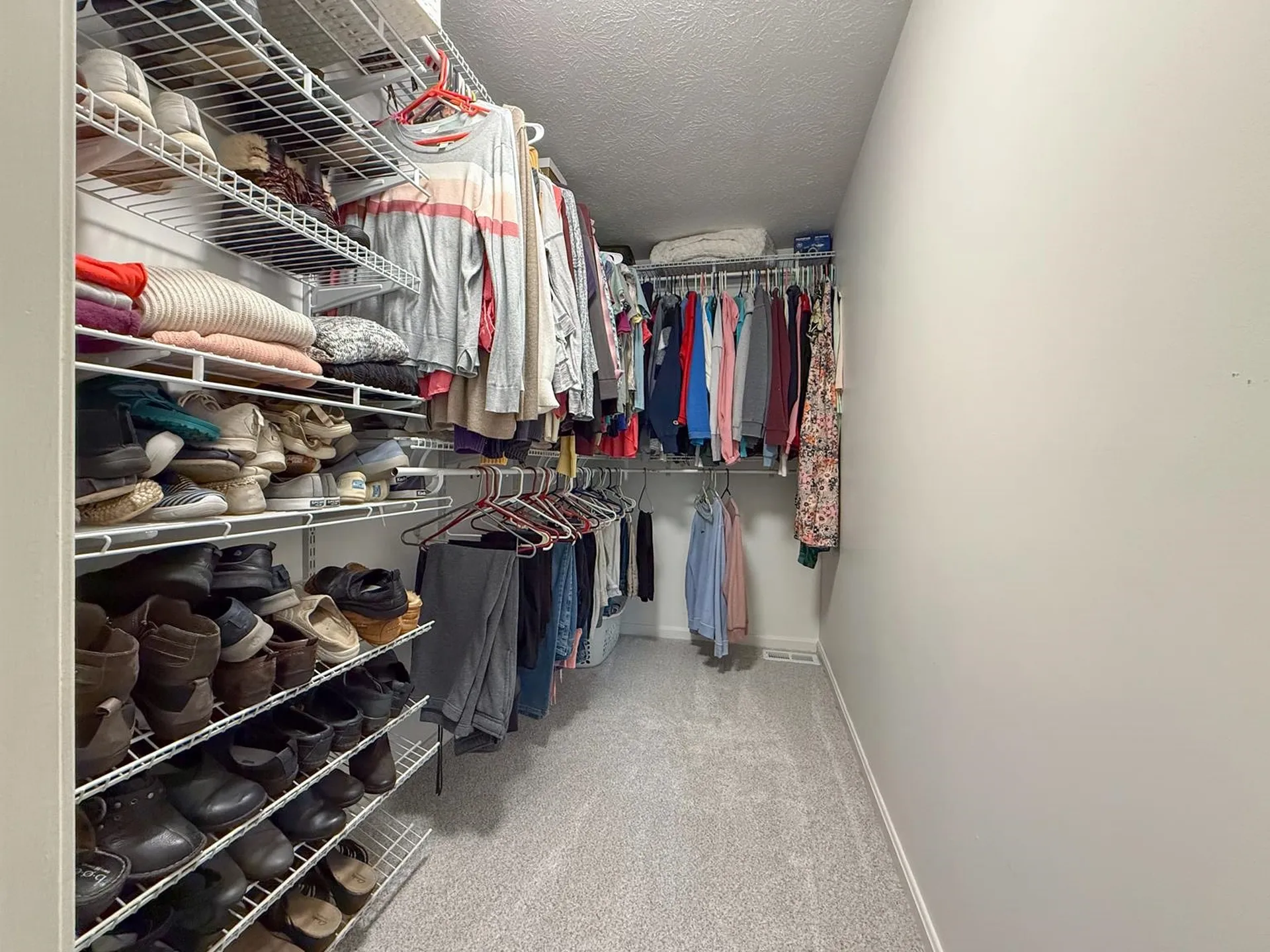 4 Muscovy Drive Litchfield NH 03052