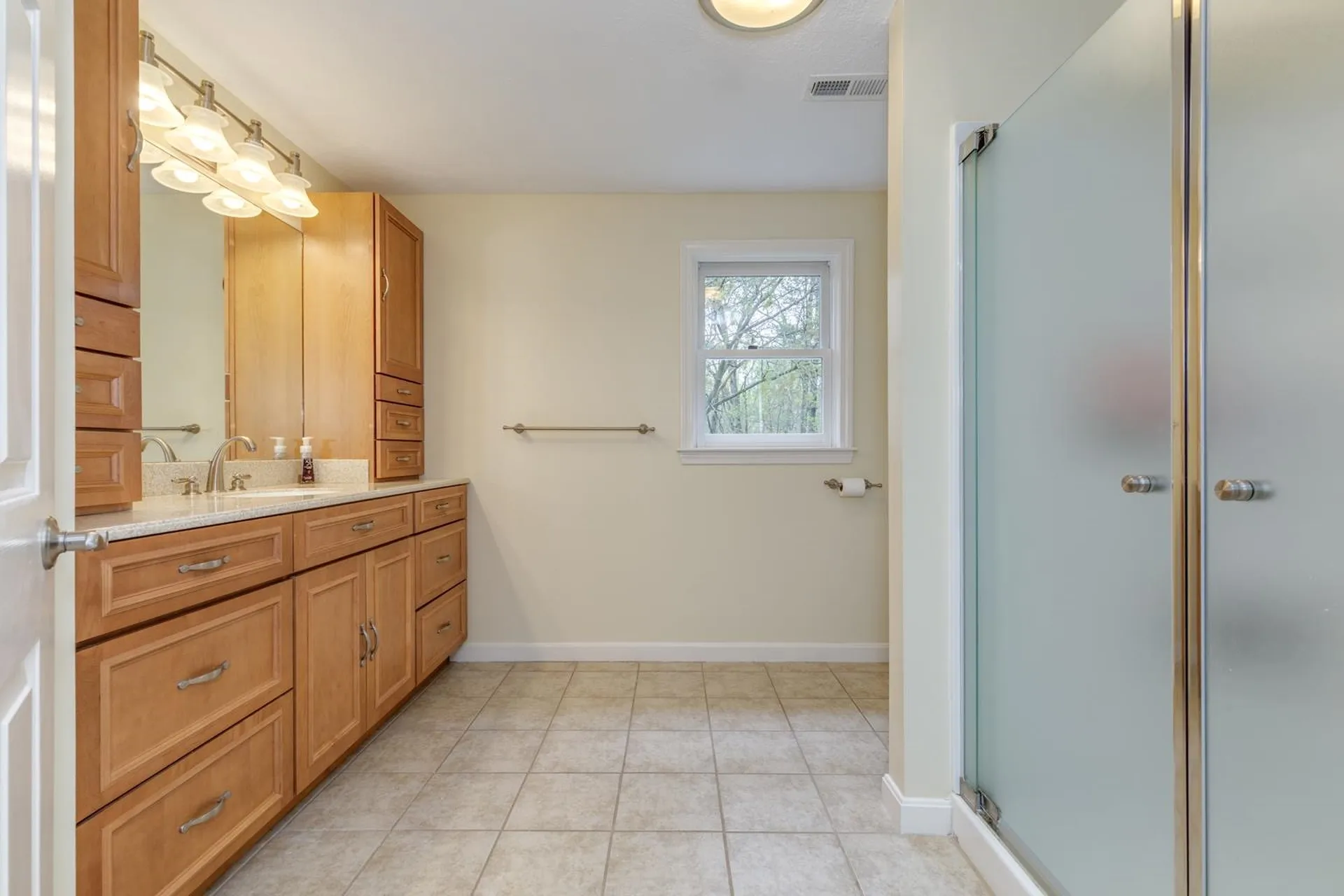 4 Muscovy Drive Litchfield NH 03052