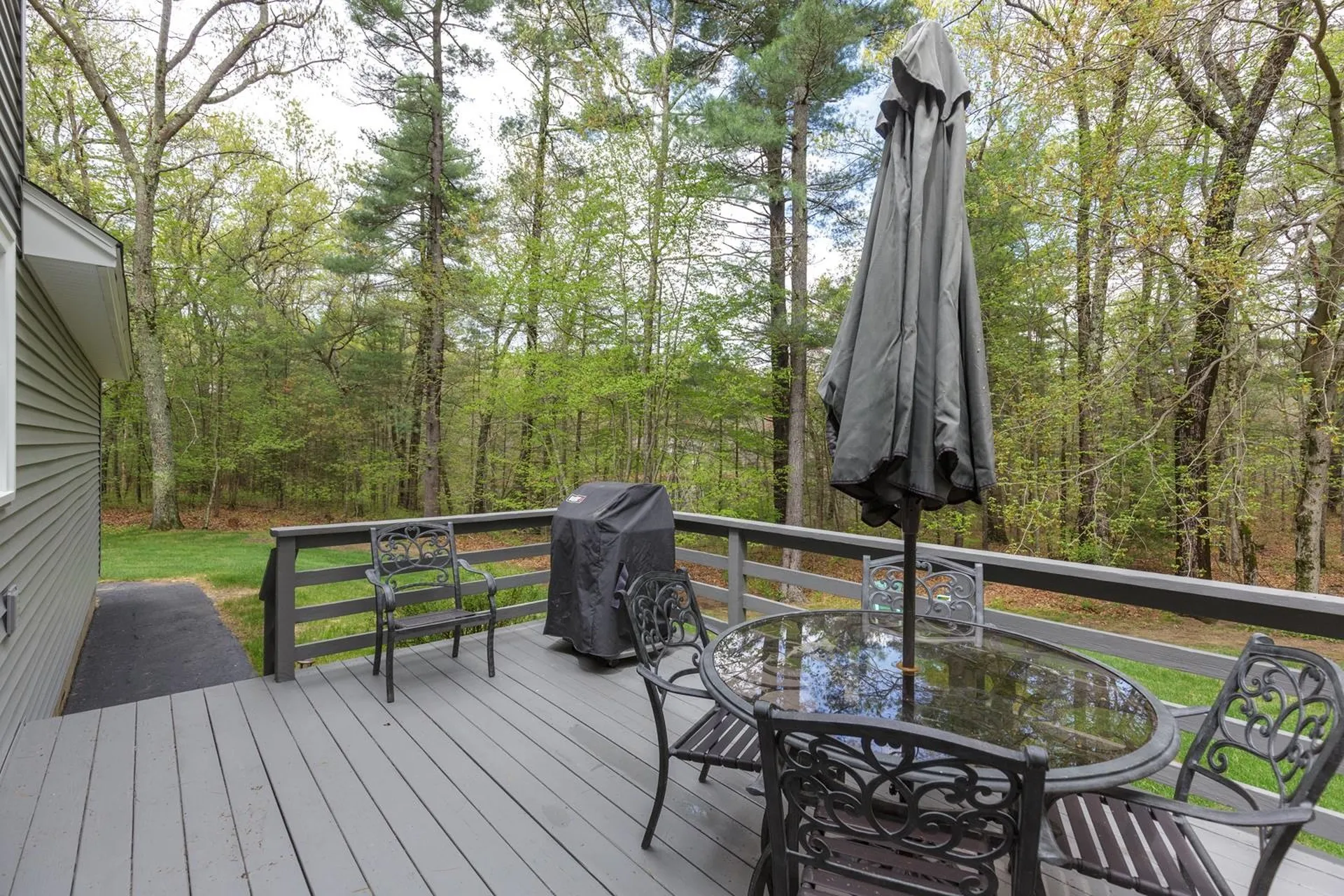 4 Muscovy Drive Litchfield NH 03052