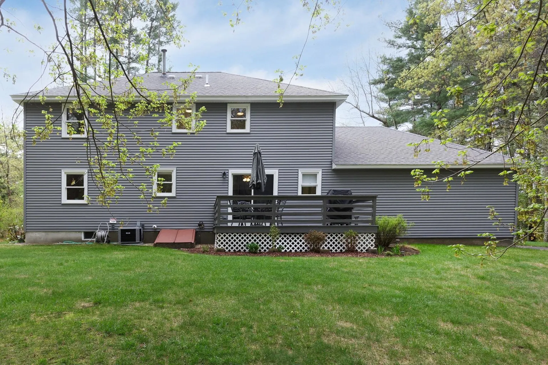 4 Muscovy Drive Litchfield NH 03052