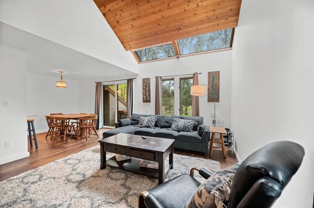 74 Christmas Tree Road Warren VT 05674