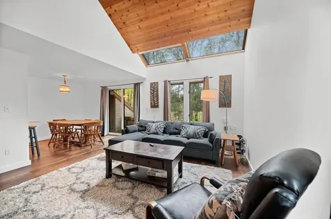 74 Christmas Tree Road Warren VT 05674