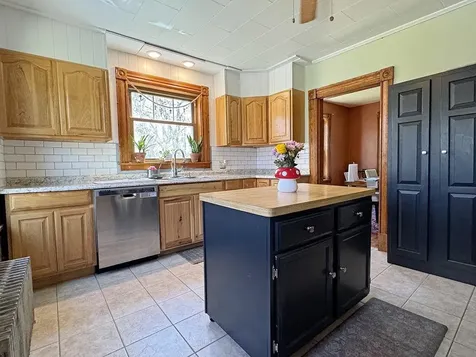 77 Lower Newton Street St. Albans City VT 05478