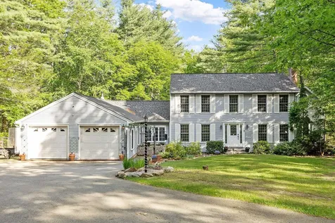 13 Aladdin Road Windham NH 03087