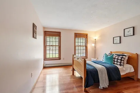 13 Aladdin Road Windham NH 03087