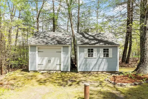 13 Aladdin Road Windham NH 03087