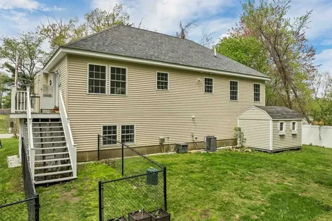 31 Danville Road Hampstead NH 03826