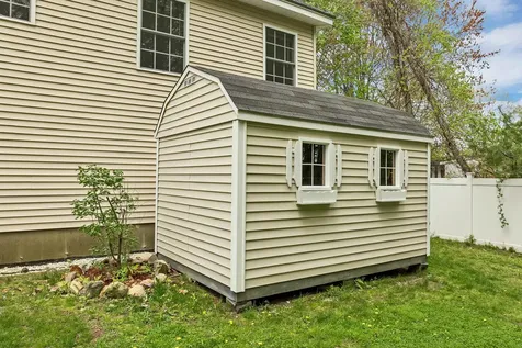 31 Danville Road Hampstead NH 03826