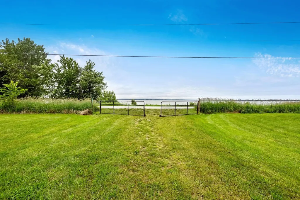 2657 West Shore Road Alburgh VT 05440