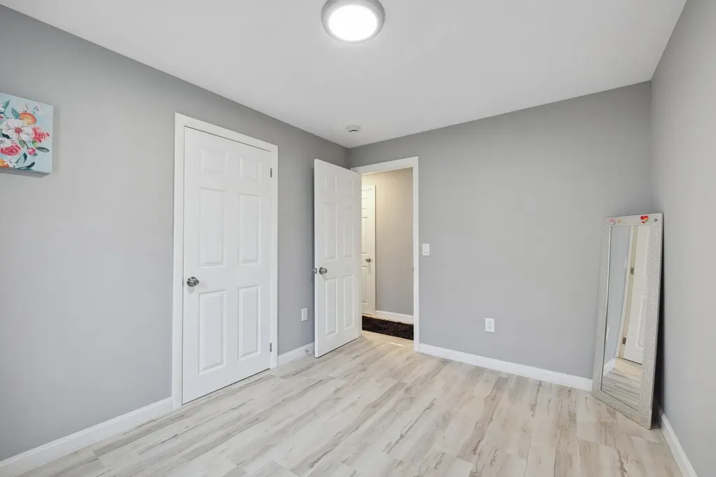 111 Sherwood Drive Manchester NH 03103