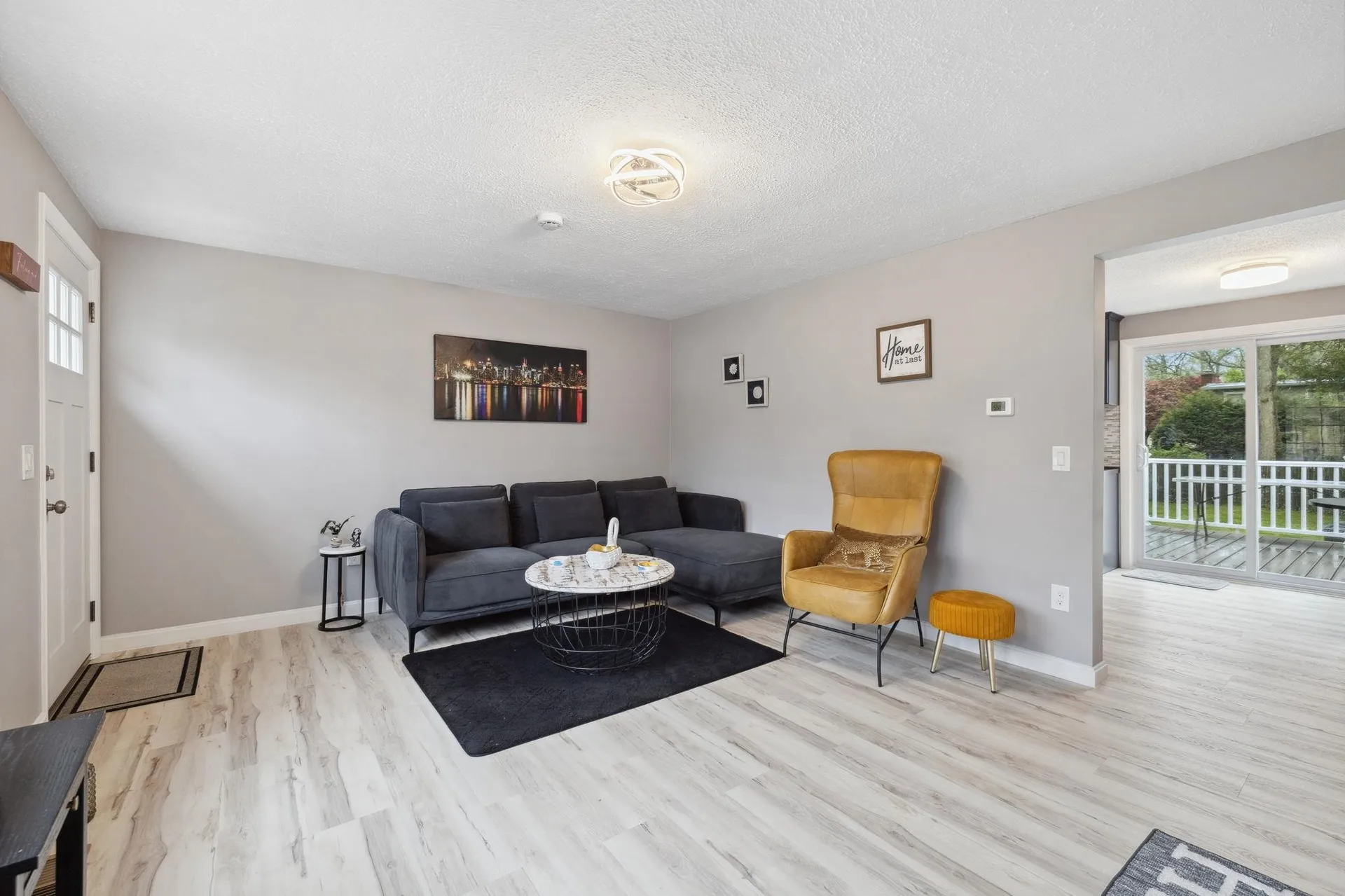 111 Sherwood Drive Manchester NH 03103