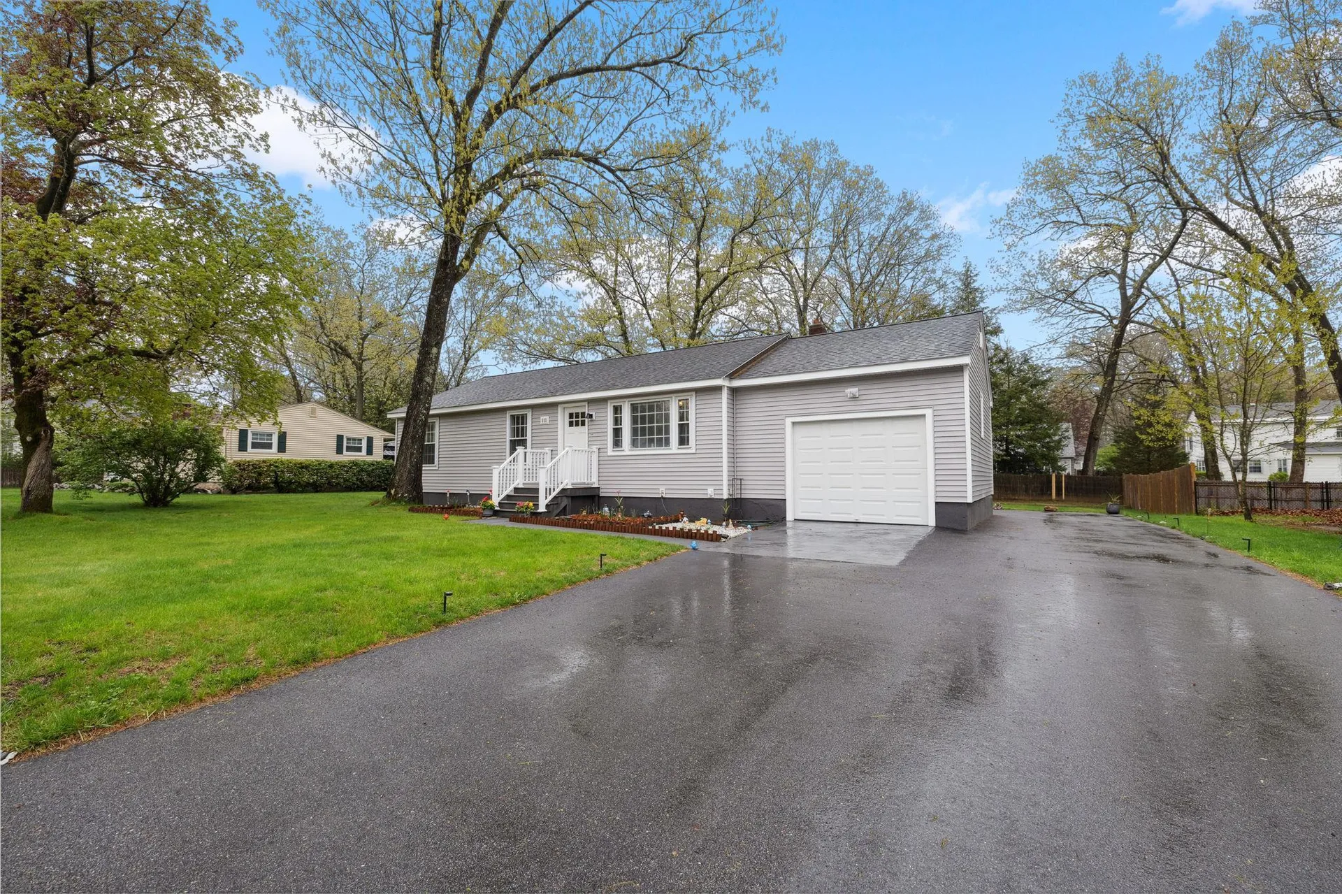 111 Sherwood Drive Manchester NH 03103