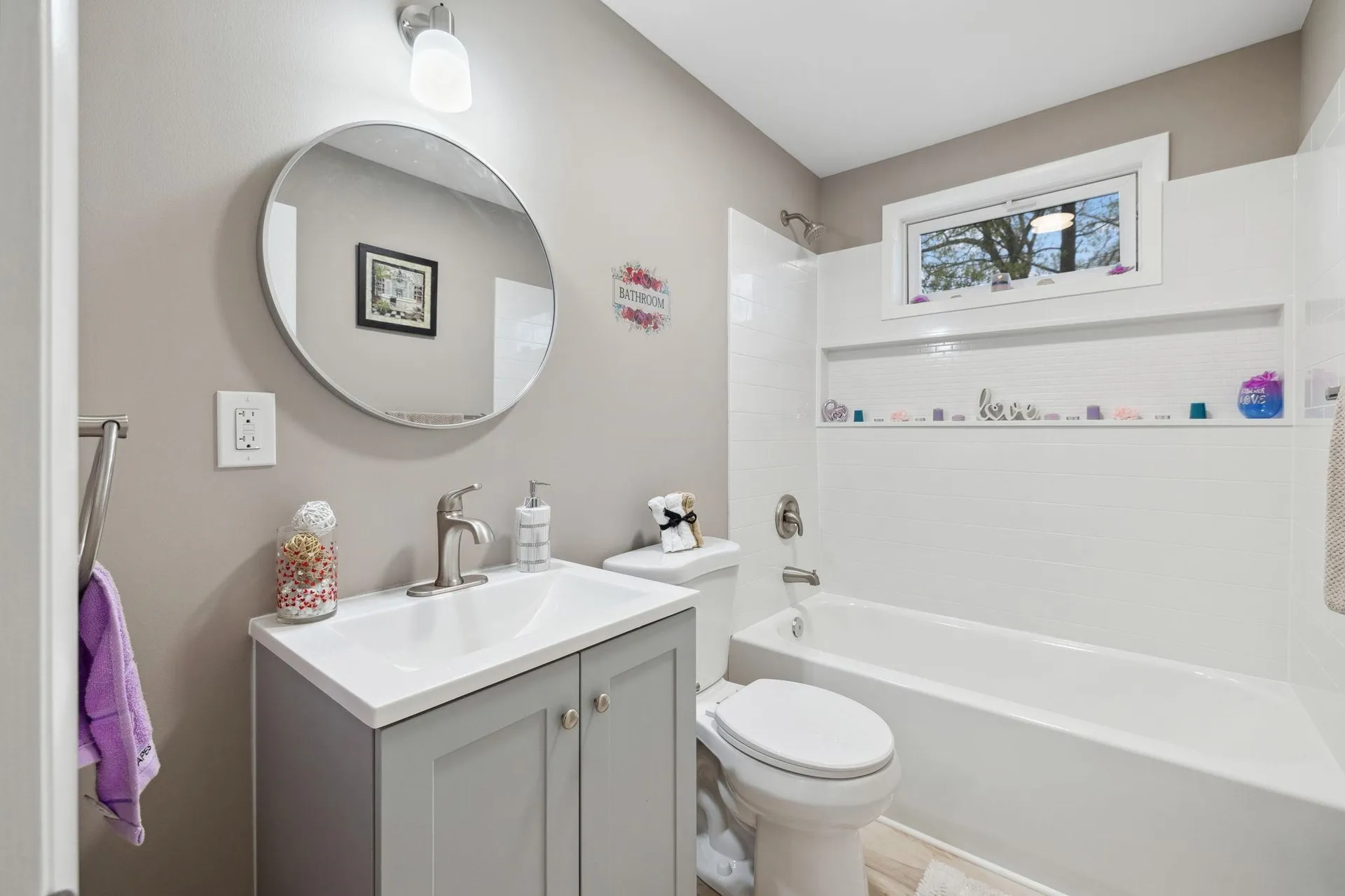 111 Sherwood Drive Manchester NH 03103