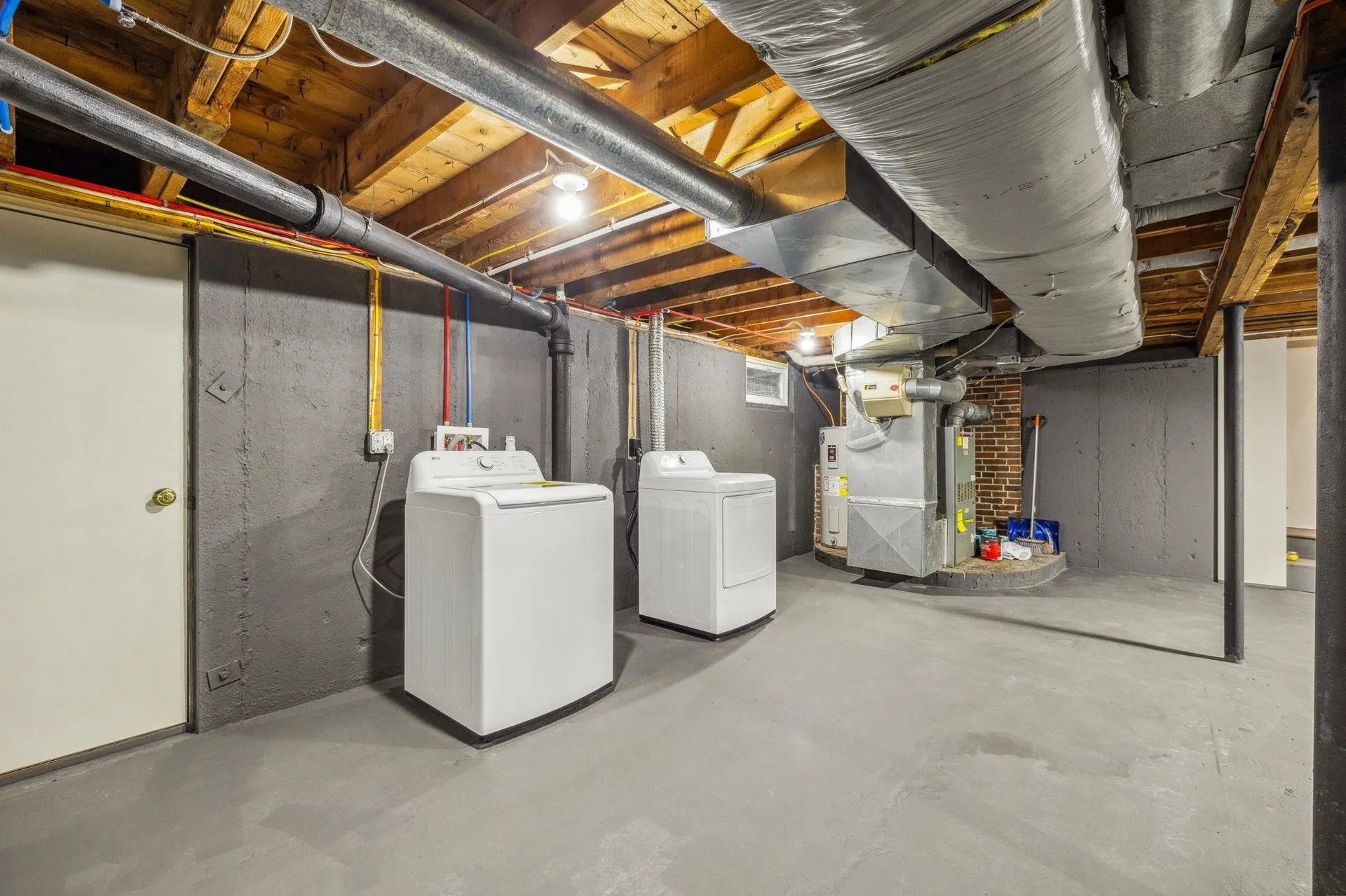 111 Sherwood Drive Manchester NH 03103