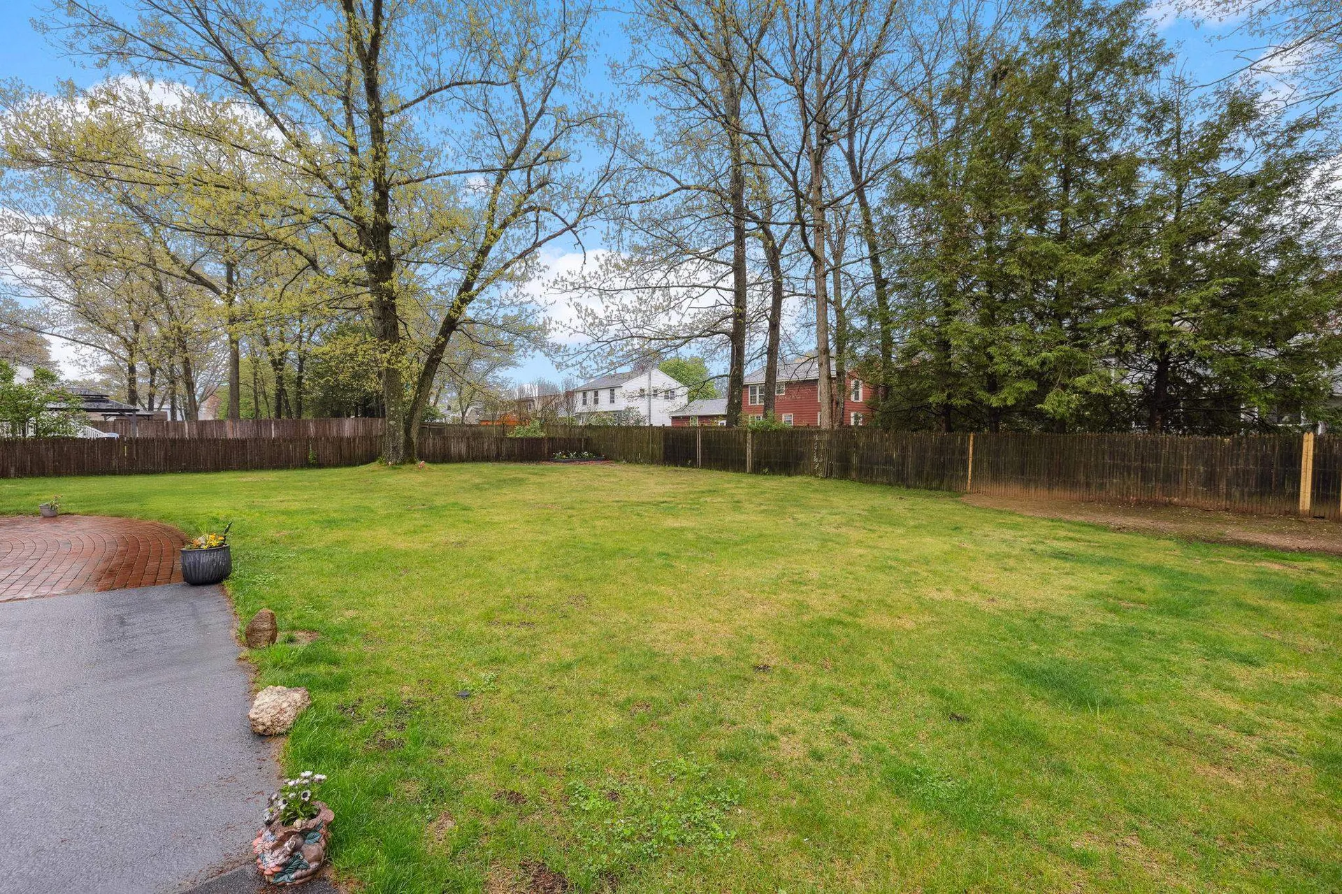 111 Sherwood Drive Manchester NH 03103