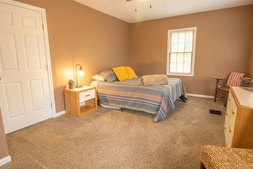 43 Parker Ledge Road Woodstock NH 03262