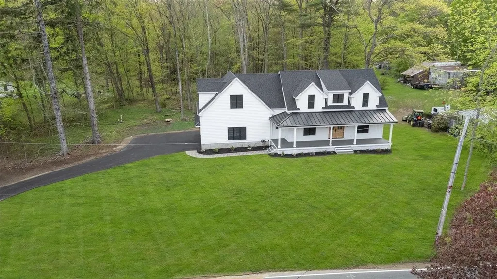 14 Corliss Hill Road Haverhill MA 01830