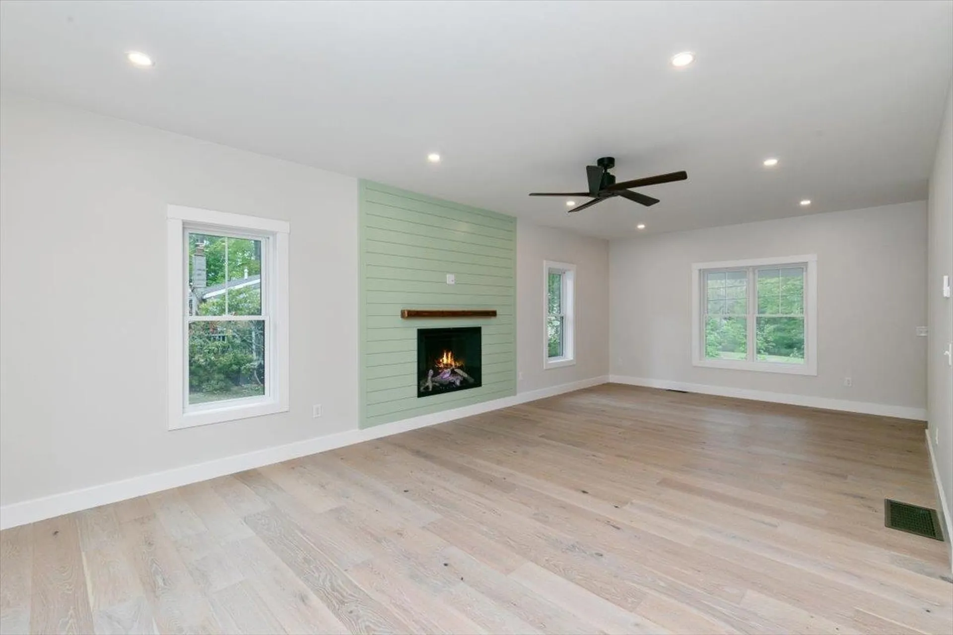 14 Corliss Hill Road Haverhill MA 01830