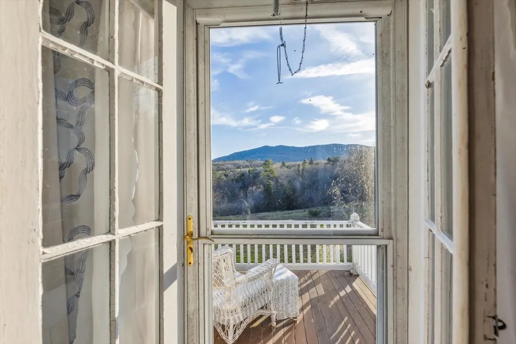 144 Parsons Road Dublin NH 03444