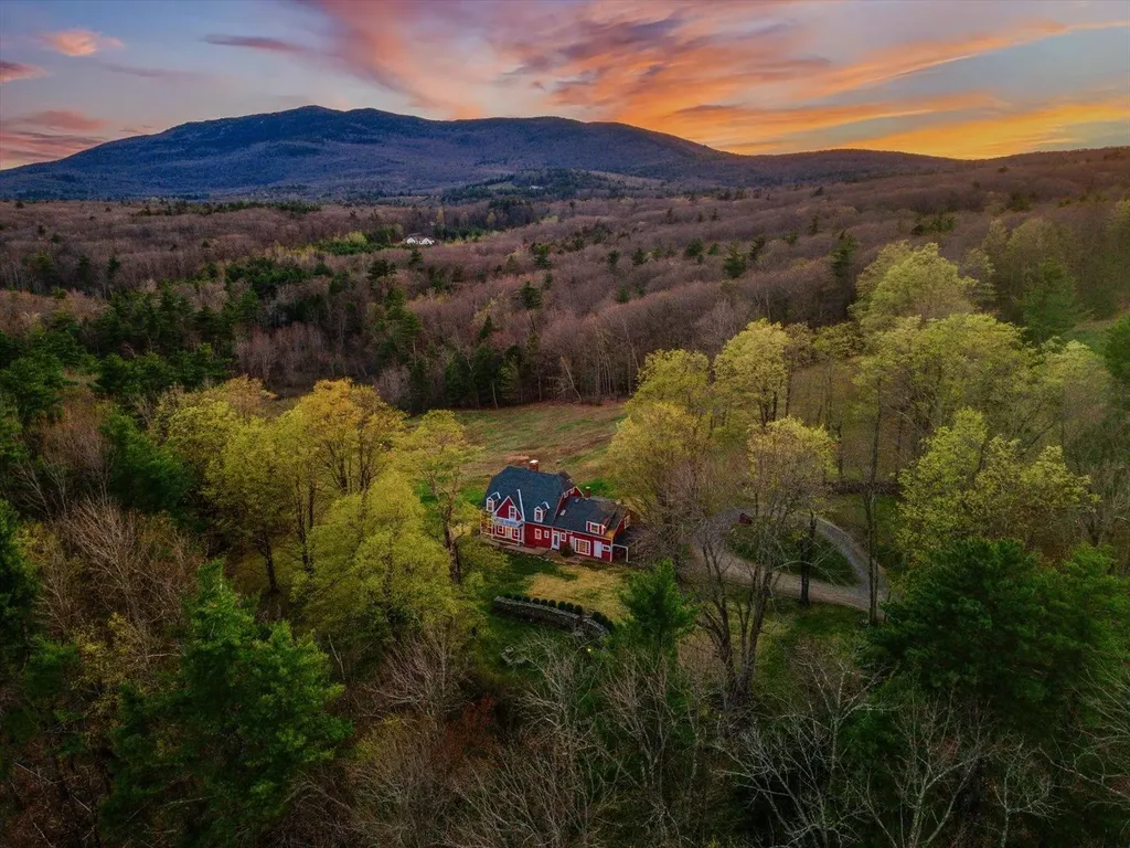 144 Parsons Road Dublin NH 03444