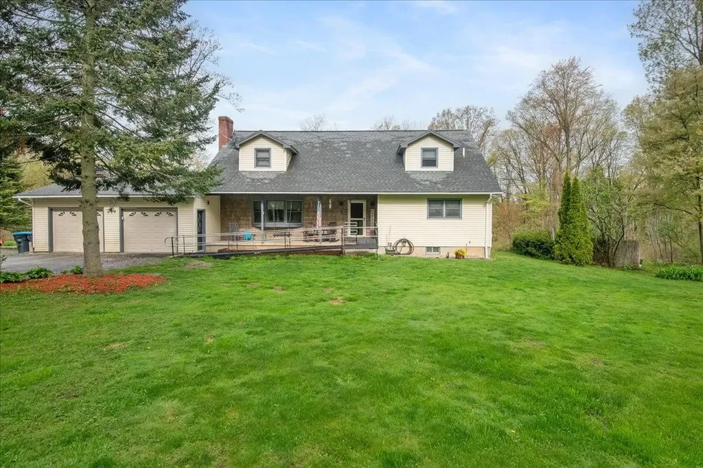 226 Crosby Heights Waltham VT 05491