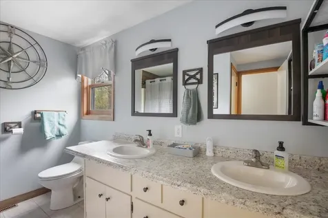 226 Crosby Heights Waltham VT 05491