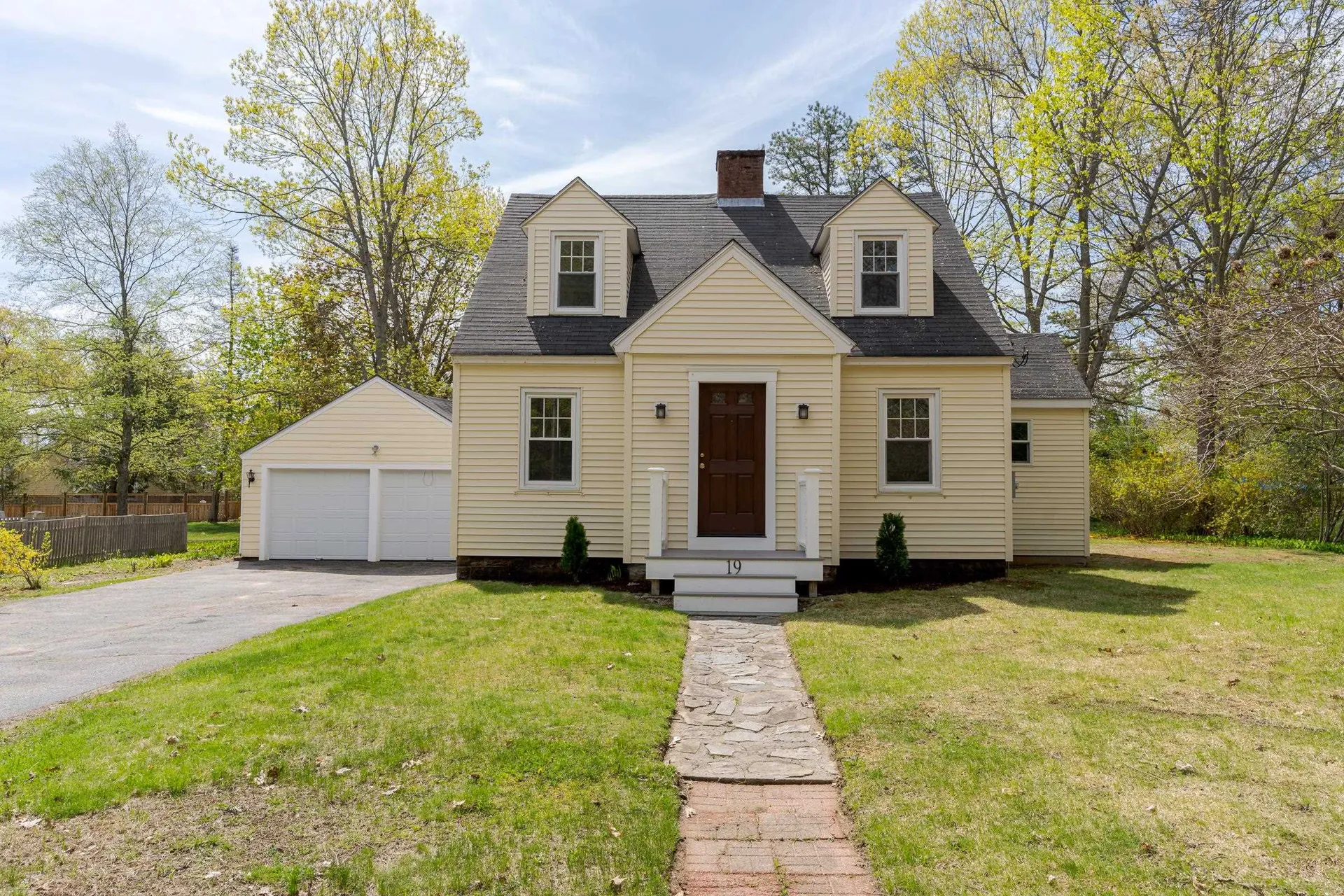 19 Witmer Avenue Portsmouth NH 03801