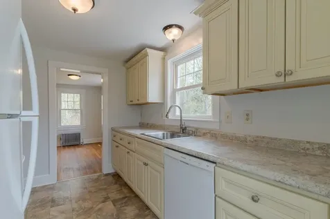 19 Witmer Avenue Portsmouth NH 03801