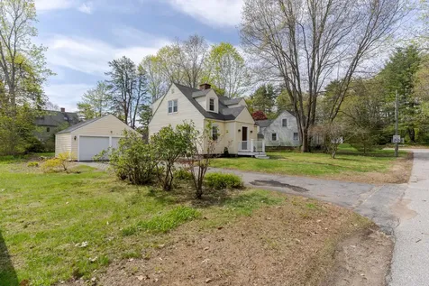 19 Witmer Avenue Portsmouth NH 03801