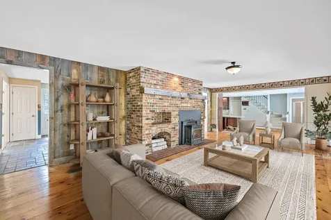 7 Rose Lane Atkinson NH 03811
