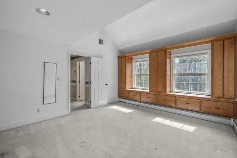 7 Rose Lane Atkinson NH 03811