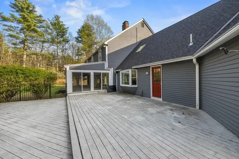 7 Rose Lane Atkinson NH 03811