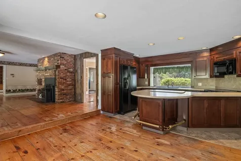 7 Rose Lane Atkinson NH 03811