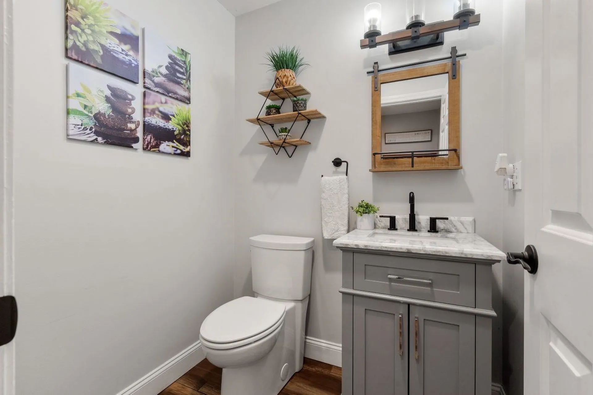 22 Spartan Drive Bedford NH 03110