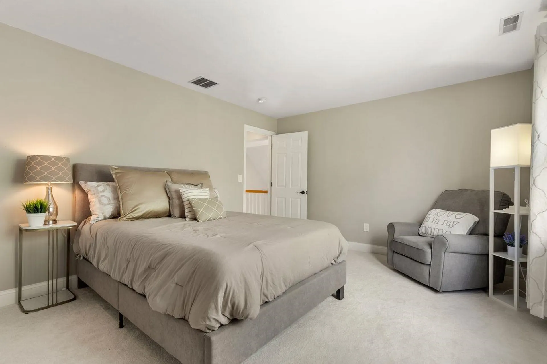 22 Spartan Drive Bedford NH 03110