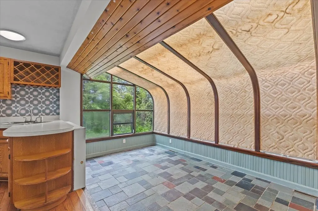 925 Bay Road Colchester VT 05446