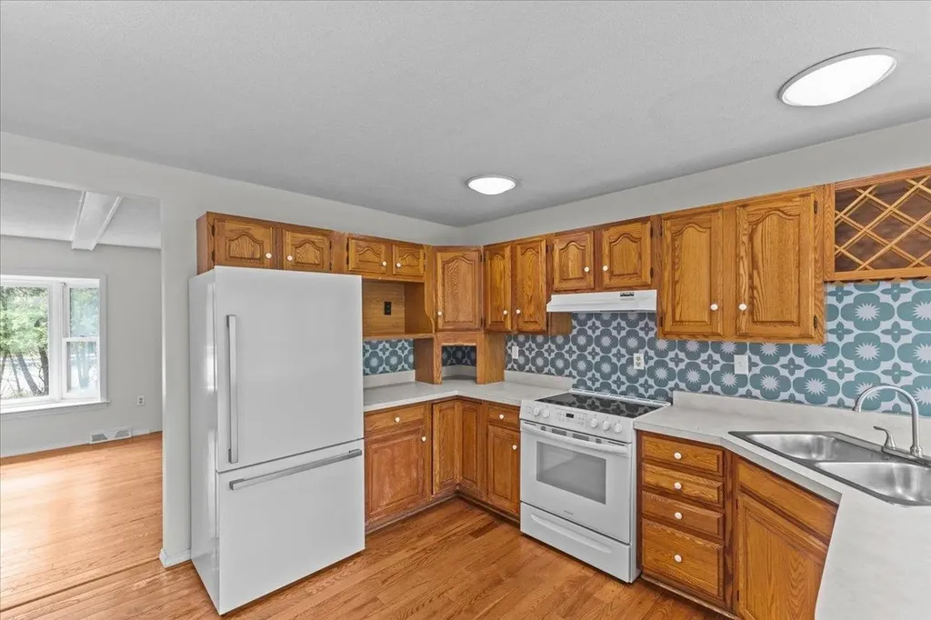 925 Bay Road Colchester VT 05446