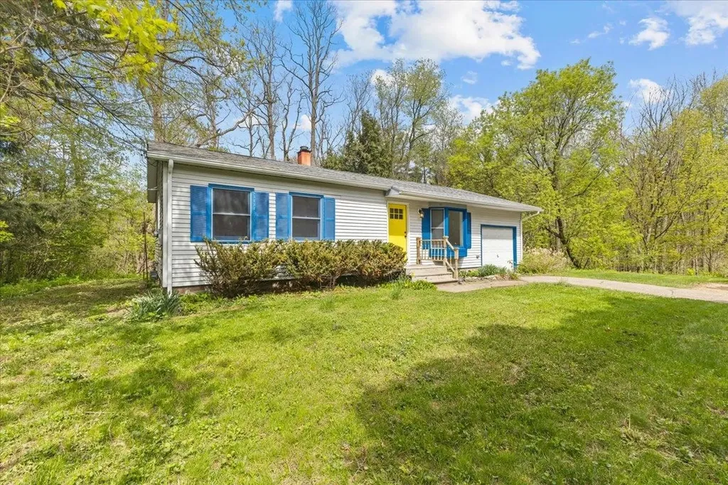 925 Bay Road Colchester VT 05446