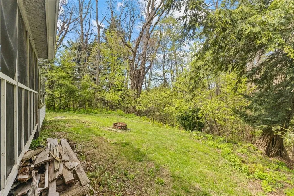 925 Bay Road Colchester VT 05446