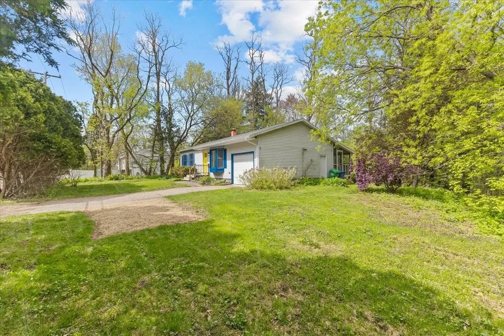 925 Bay Road Colchester VT 05446