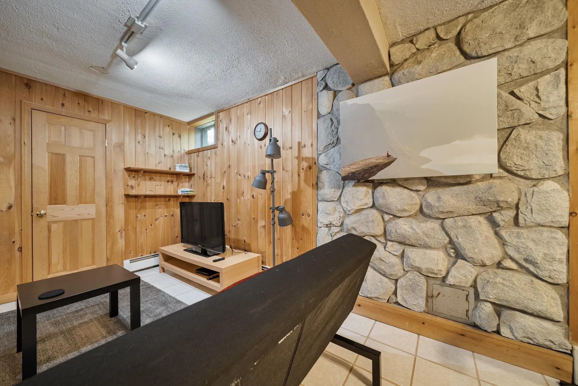 20 Holly Hill Drive Amherst NH 03031