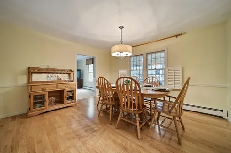 20 Holly Hill Drive Amherst NH 03031