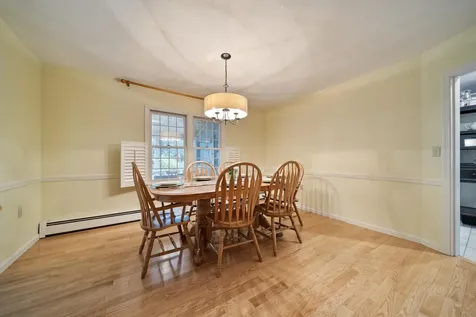 20 Holly Hill Drive Amherst NH 03031