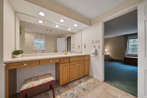 20 Holly Hill Drive Amherst NH 03031