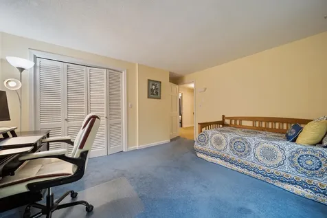 20 Holly Hill Drive Amherst NH 03031