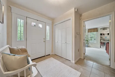 20 Holly Hill Drive Amherst NH 03031